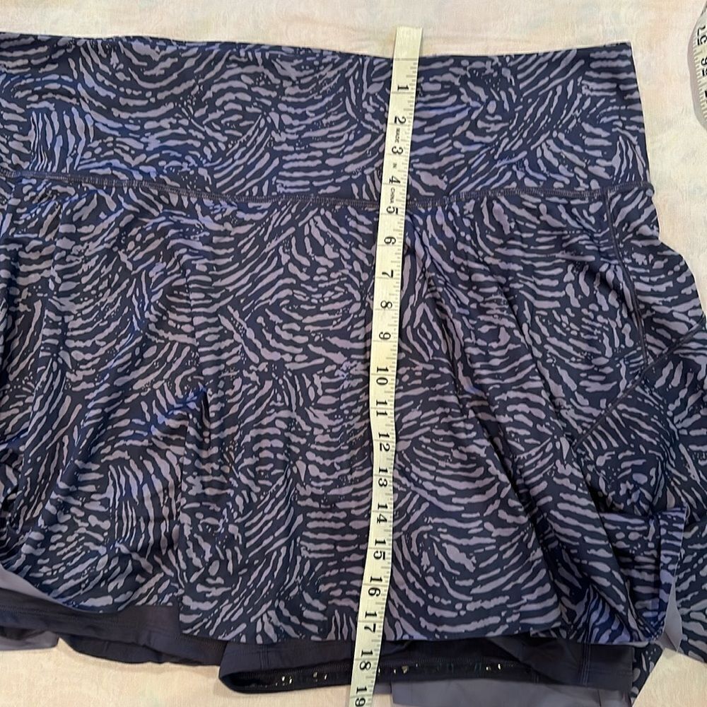 Athleta Ace Tennis Skort 13.5” size 3X in Fiji Medieval Violet Print w 3 pockets - Picture 4 of 13